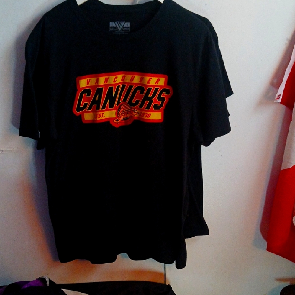 Mens Levelwear Vancouver Cunucks Tee Jeresy Miller Black Yellow Red Size L